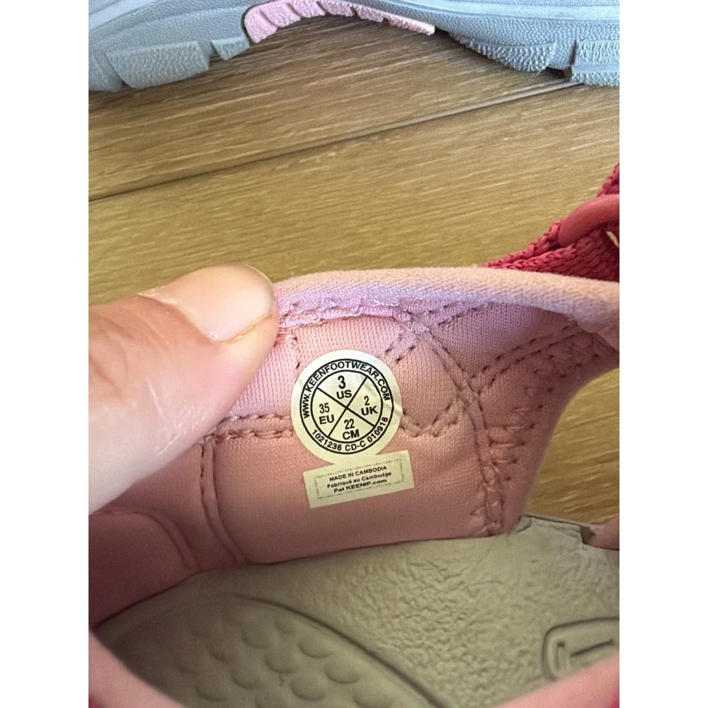 Keen Seacamp II CNX Kids Pink Water‎ Sandals Shoes 1021236 Size 3 US 35 EU